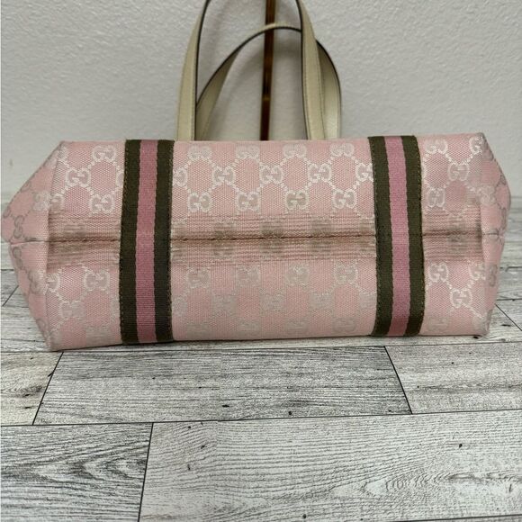 LOW START Gucci Sherry Line GG Pink Canvas Tote With Charms - Picture 13 of 13